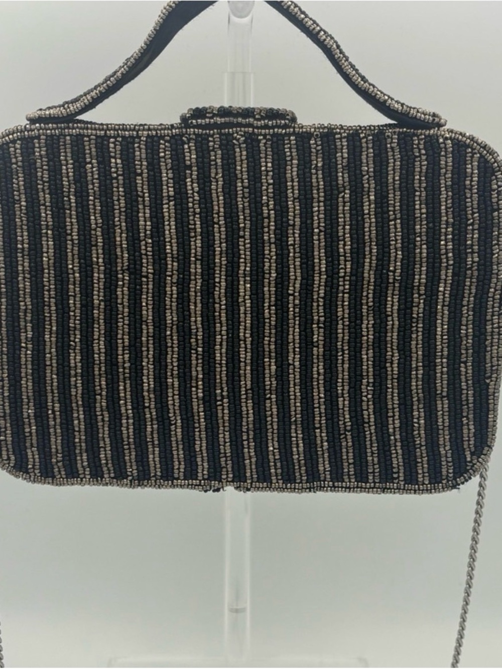 NWT Viral Beaded Travel bag - Picture 4 of 5
